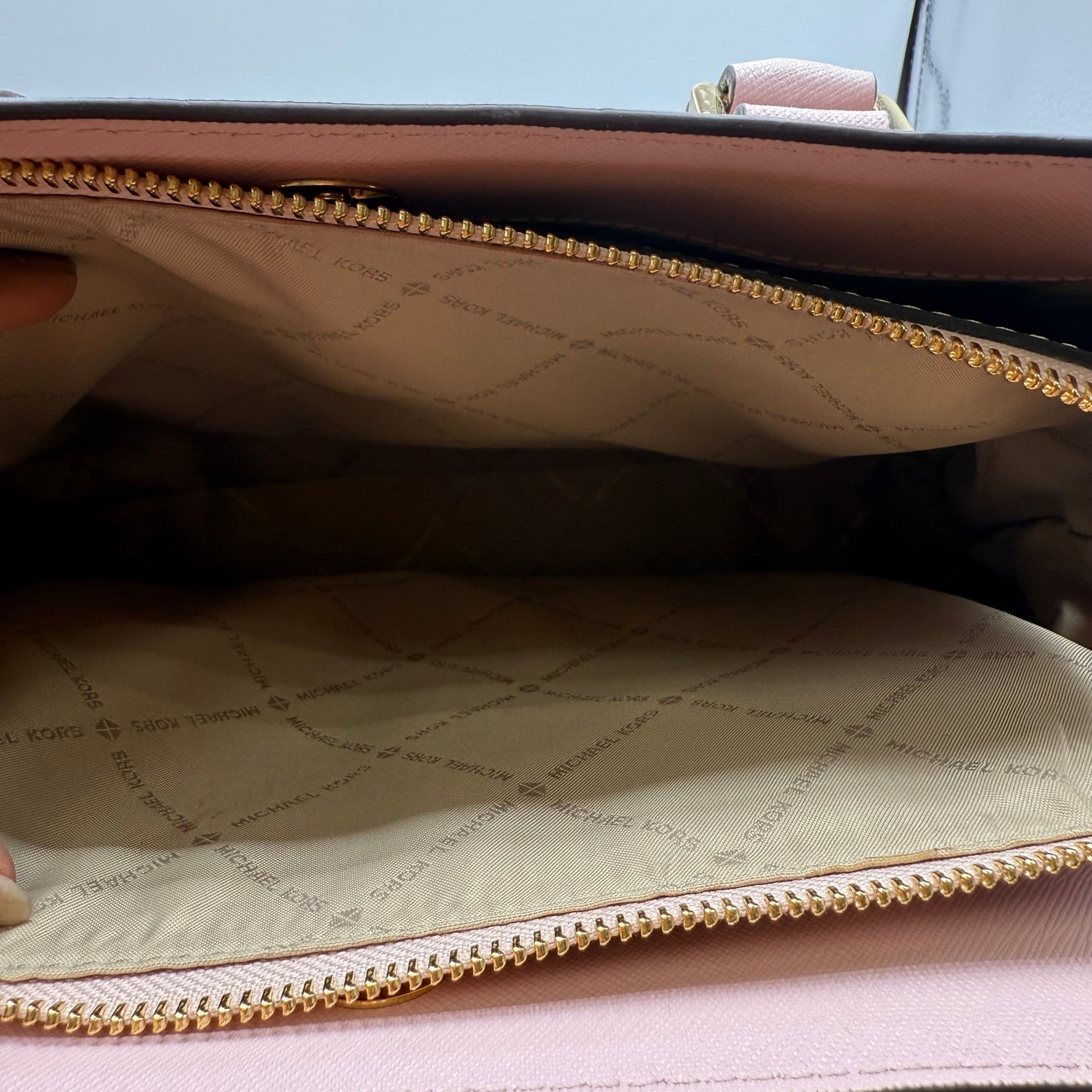 HANDBAG DESIGNER by MICHAEL KORS In PINK, Size: LARGE