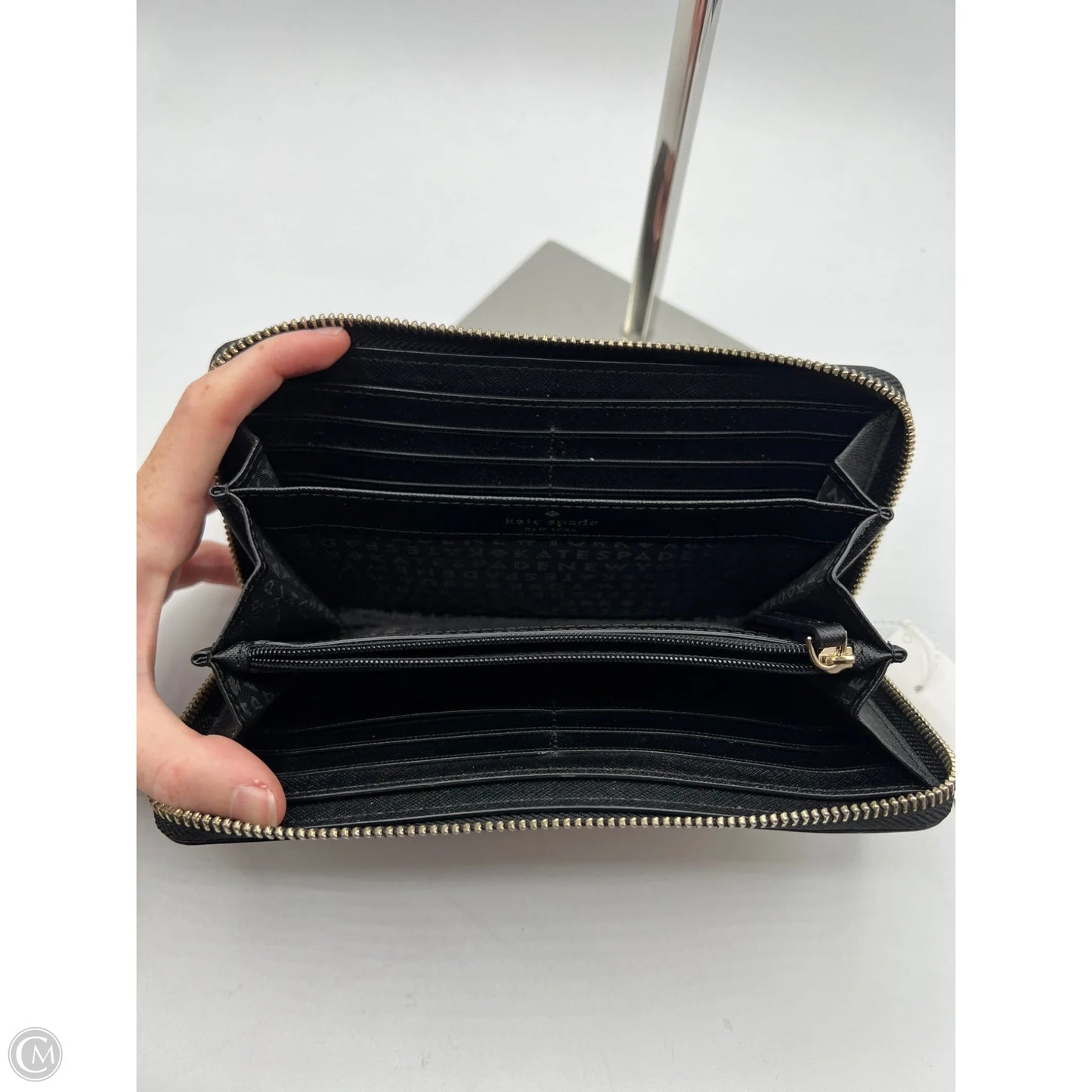 Wallet Designer By Kate Spade, Size: Medium