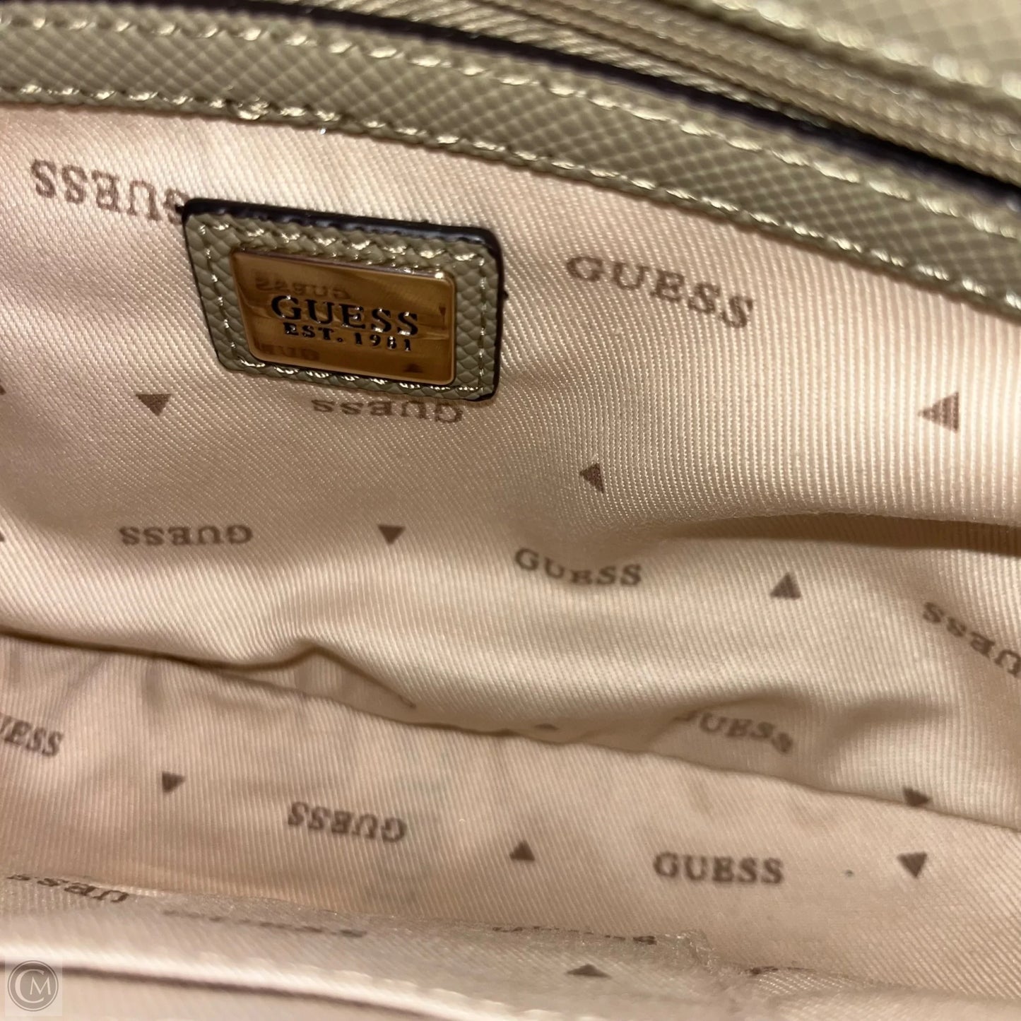 Handbag By Guess, Size: Medium