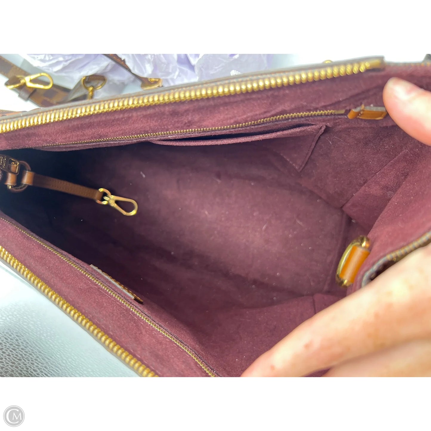 Handbag Luxury Designer By Louis Vuitton, Size: Large