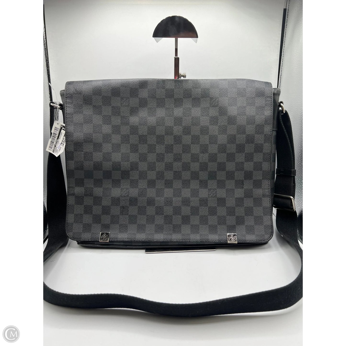 Handbag Luxury Designer By Louis Vuitton, Size: Large
