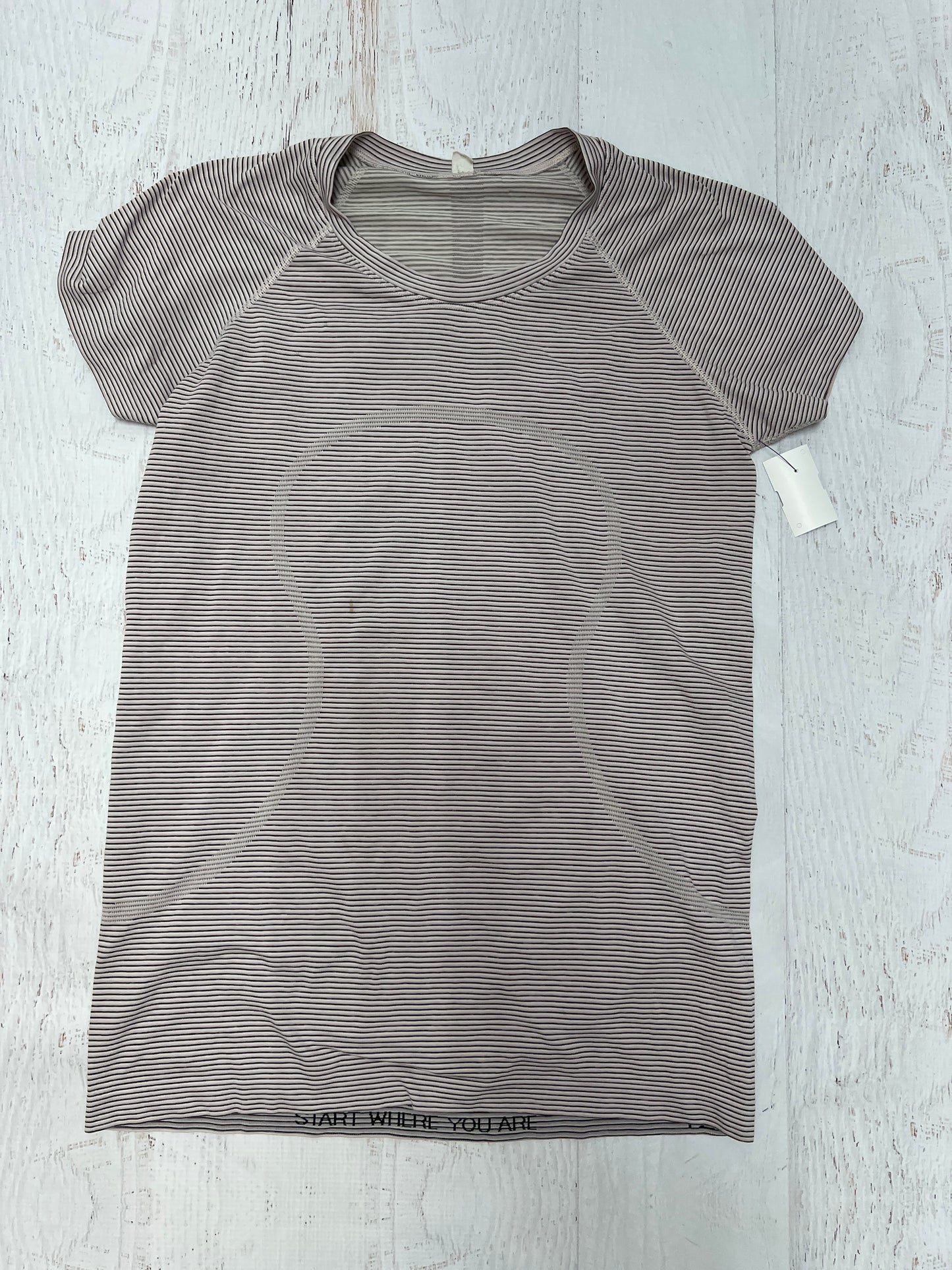 ATHLETIC TOP SS by LULULEMON In STRIPED PATTERN, Size: 12