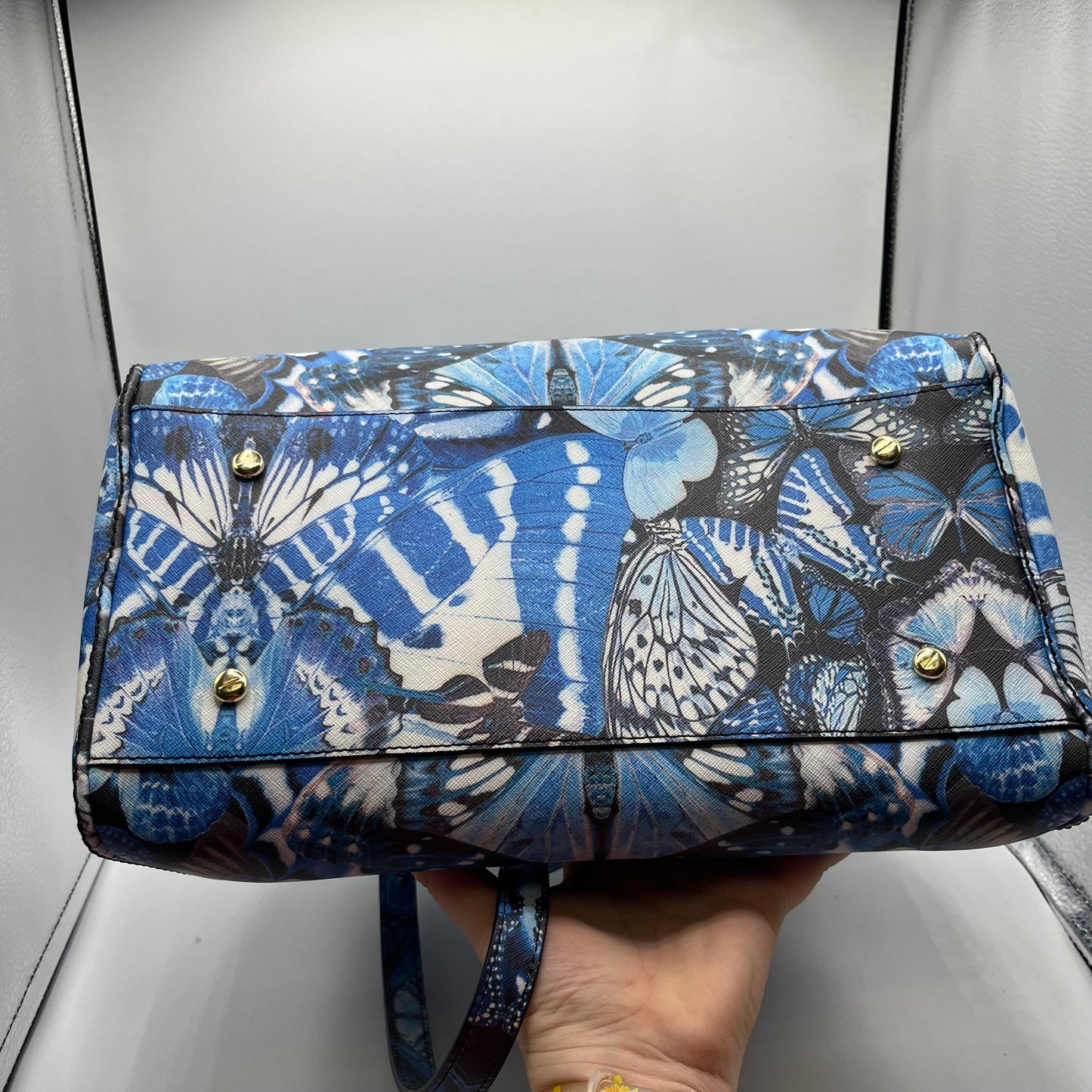 HANDBAG by HENRI BENDEL In BLUE, Size: LARGE