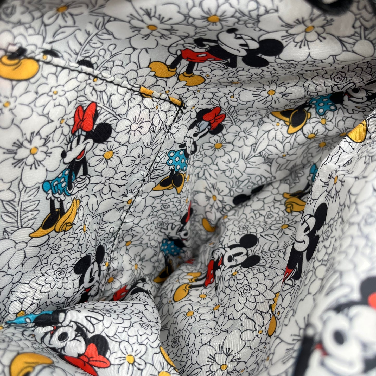 CROSSBODY by VERA BRADLEY In BLACK, Size: LARGE