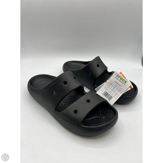 Sandals Flats By Crocs In Black, Size: 6