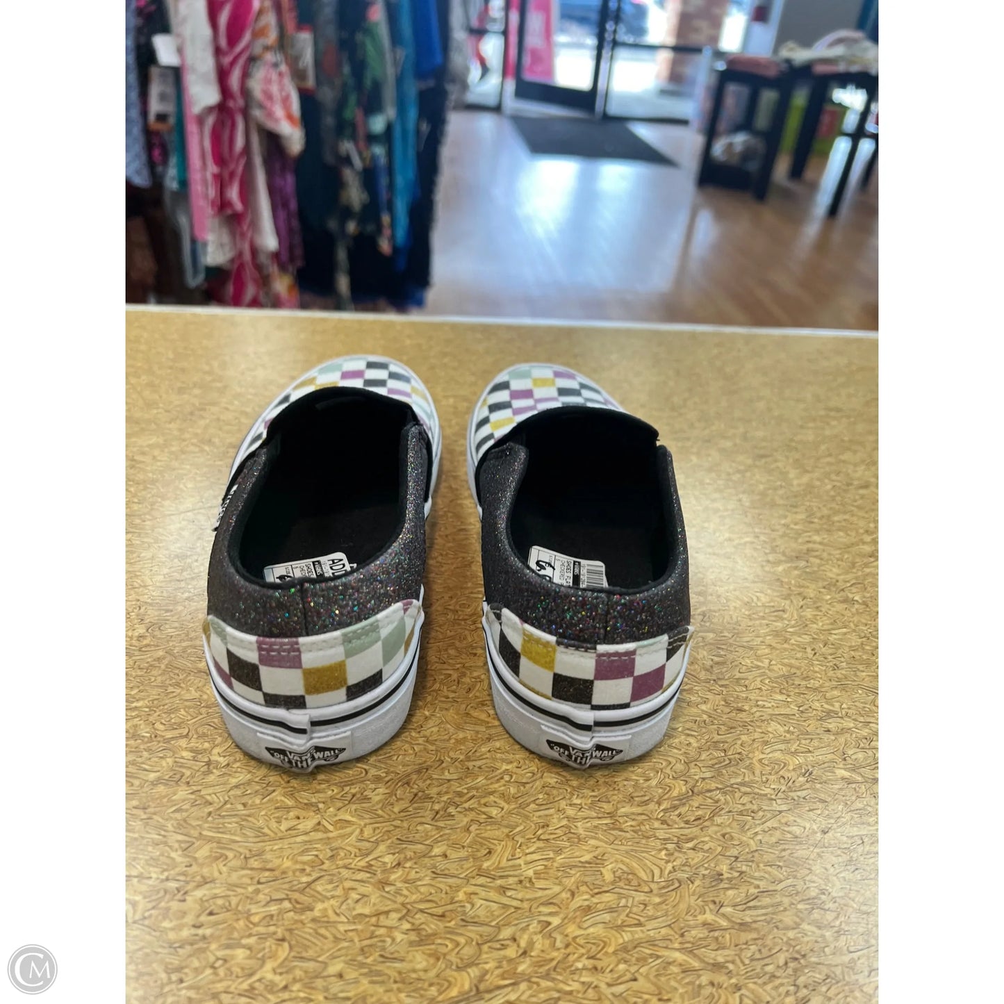 Shoes Flats By Vans In Checkered Pattern, Size: 5