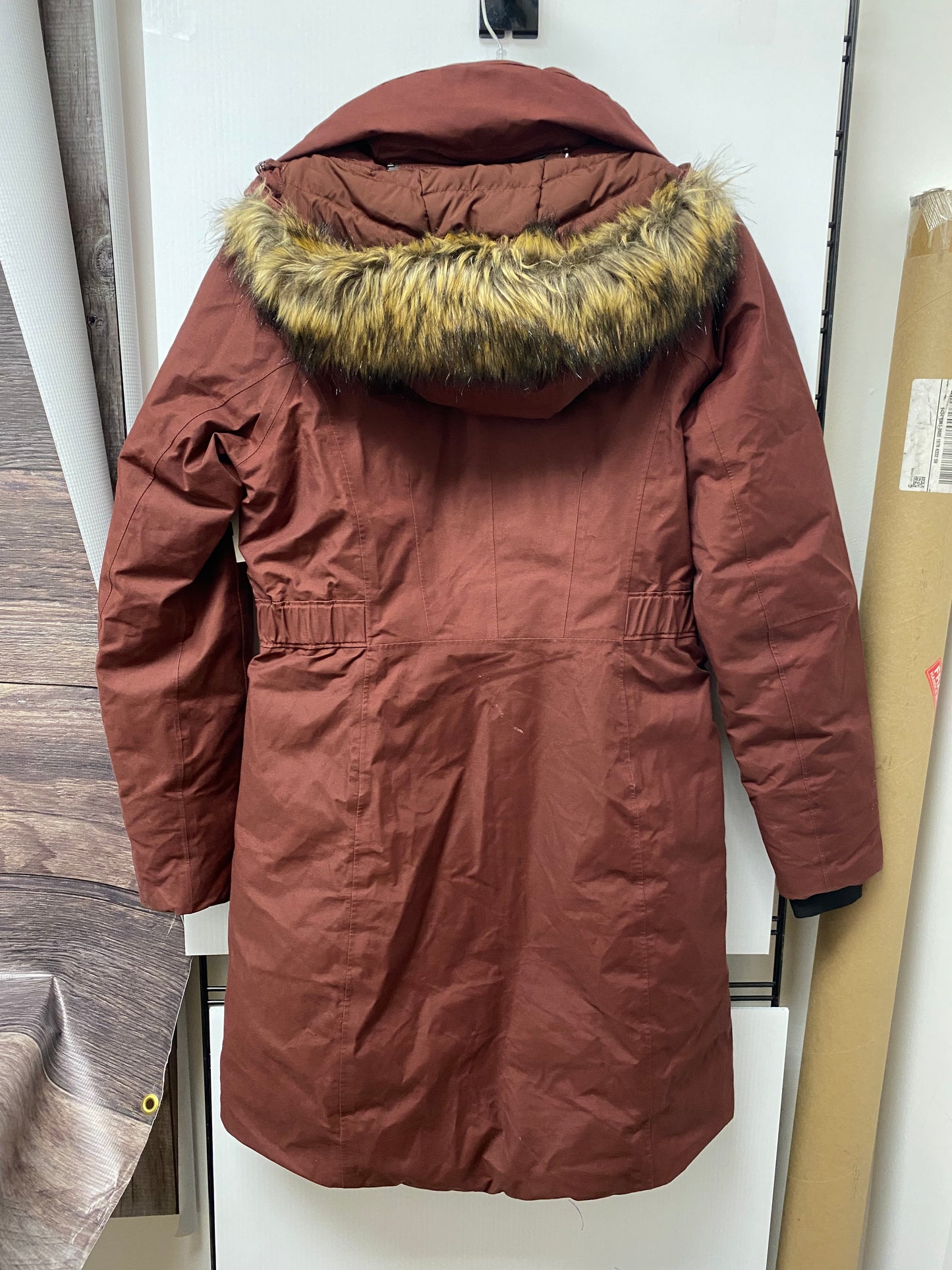 Coat Parka By The North Face In Maroon, Size: S