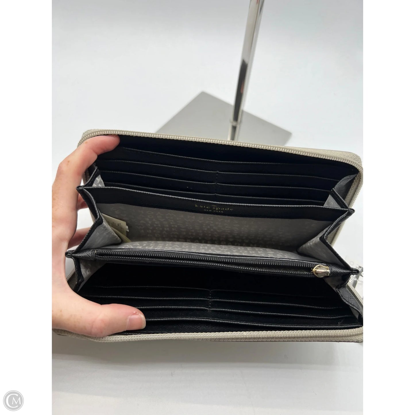 Wallet Designer By Kate Spade, Size: Medium