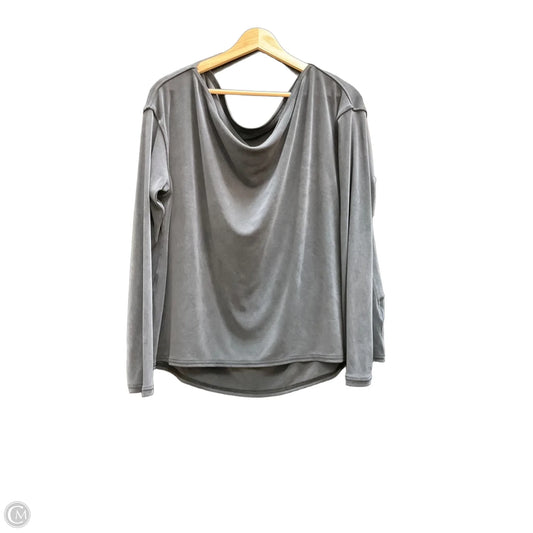 Top Long Sleeve By Lululemon In Grey, Size: M