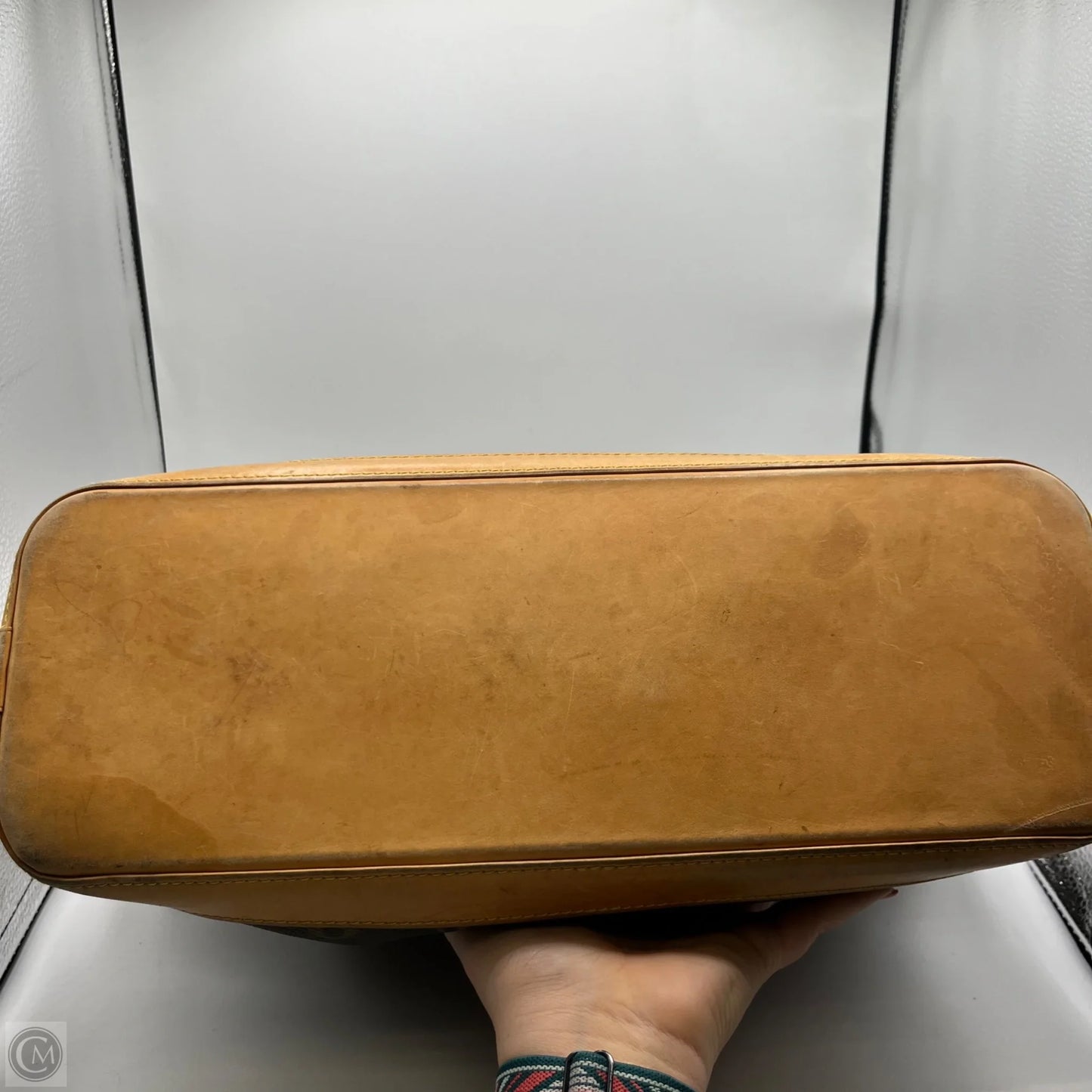 Handbag Luxury Designer By Louis Vuitton, Size: Large