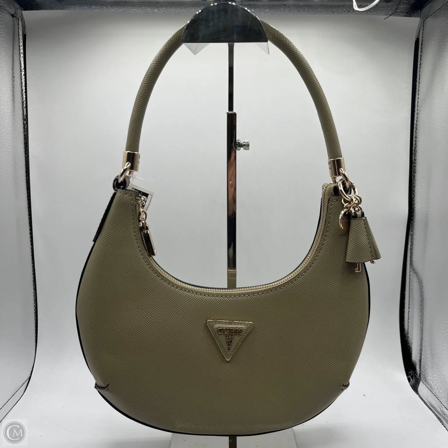 Handbag By Guess, Size: Medium