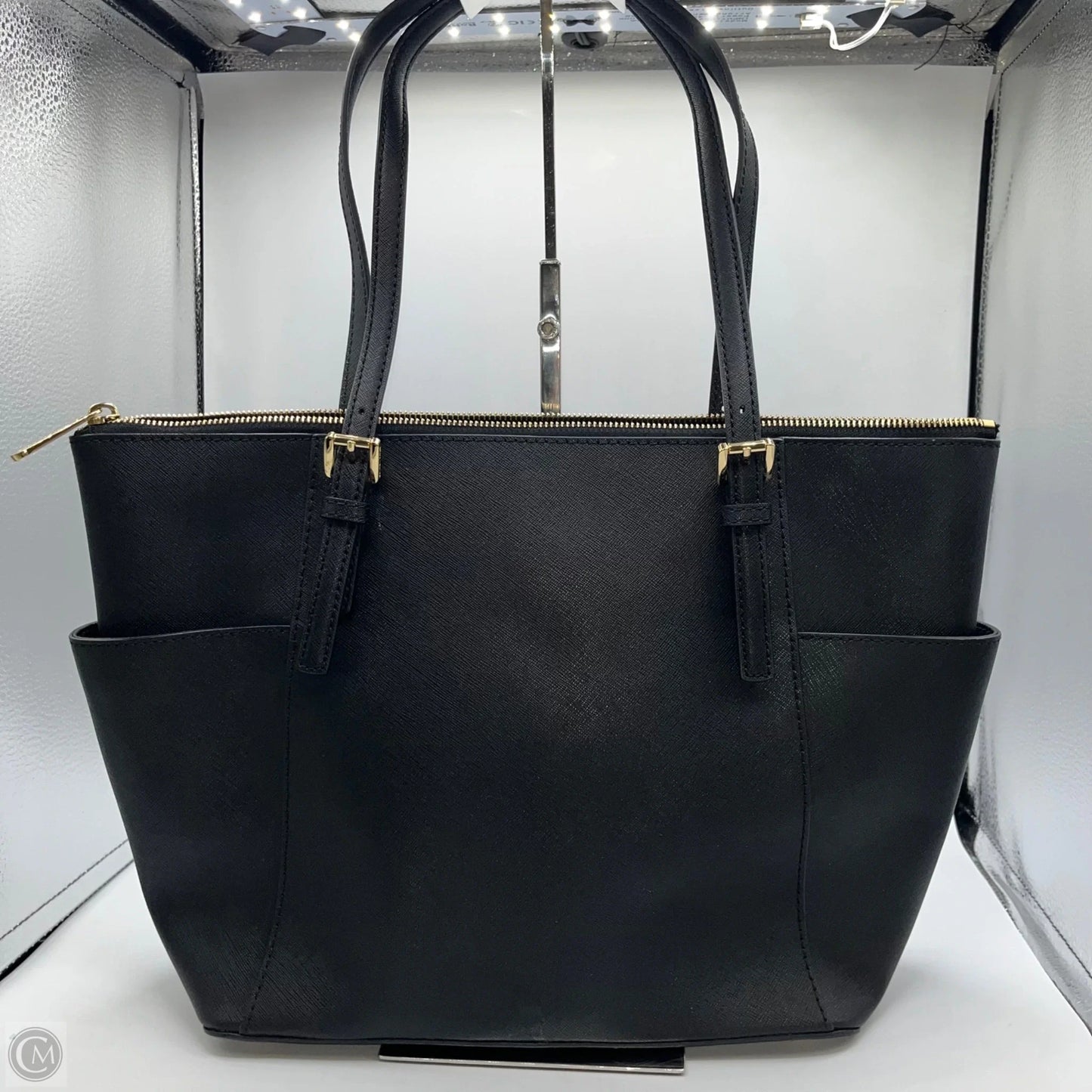 Handbag Designer By Michael Kors, Size: Large