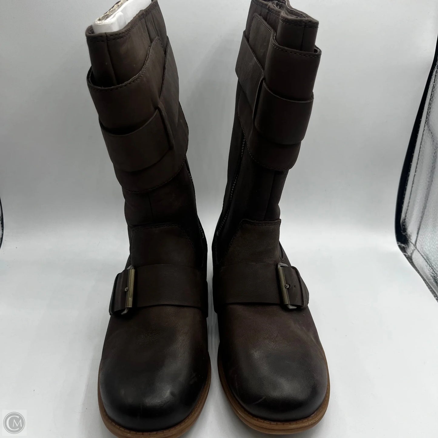 Boots Designer By Ugg In Brown, Size: 5.5