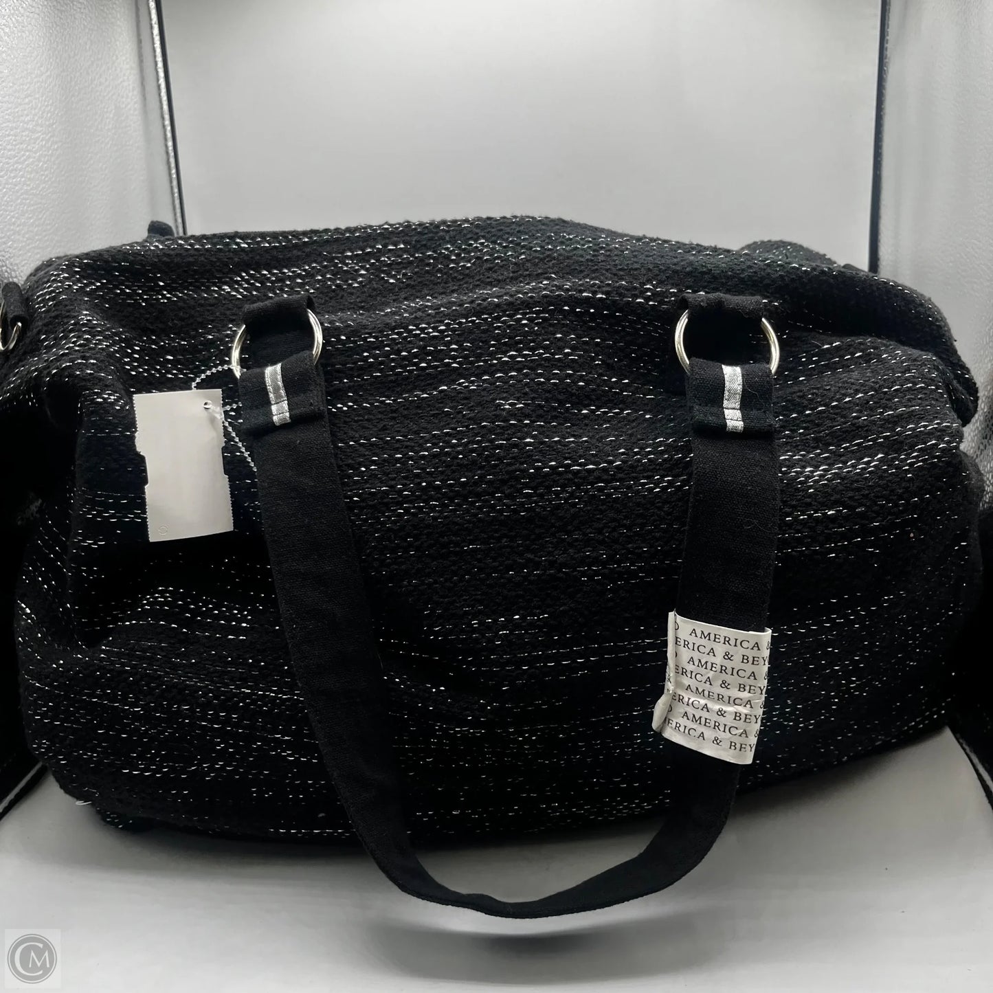 Tote By Cmb, Size: Large