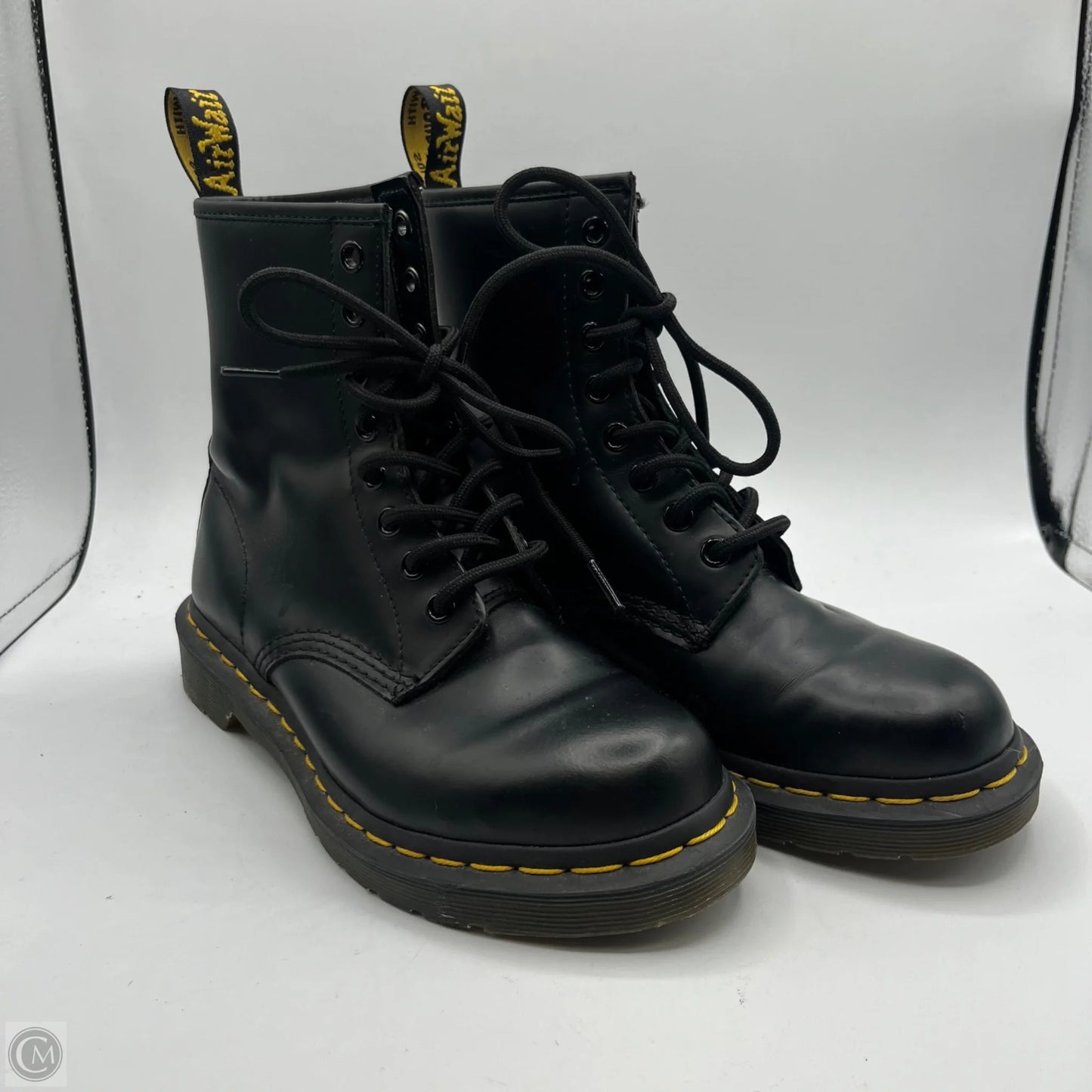 Boots Ankle Flats By Dr Martens In Black, Size: 6