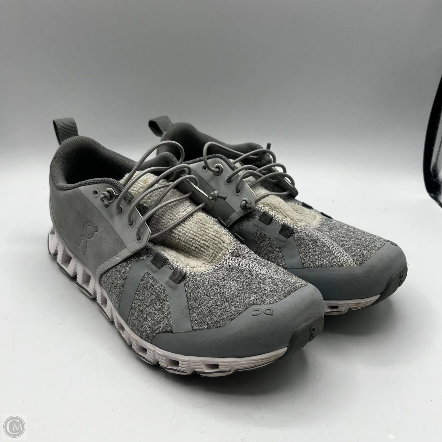 Shoes Athletic By On Cloud In Grey, Size: 6.5