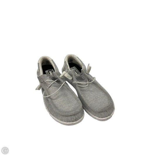 Shoes Sneakers By Hey Dude In White, Size: 8