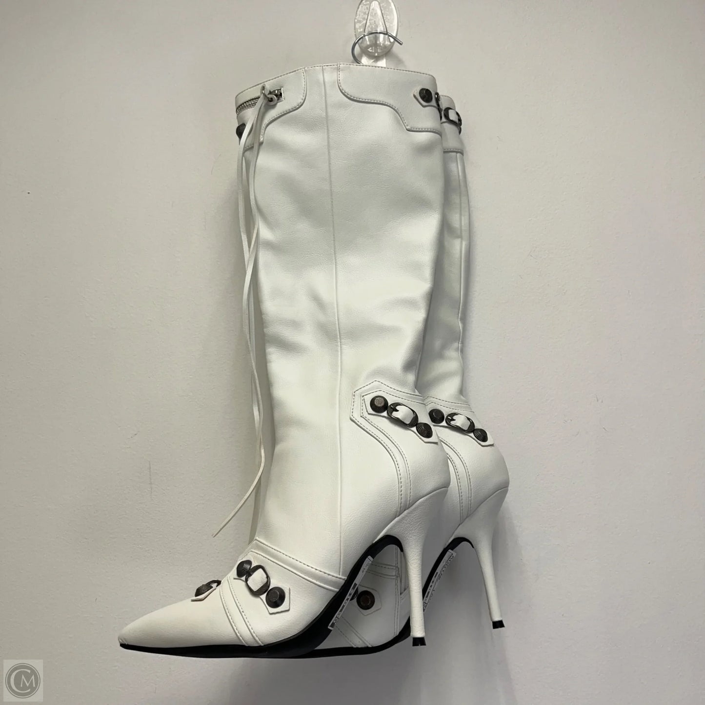 Boots Knee Heels By Clothes Mentor In White, Size: 10