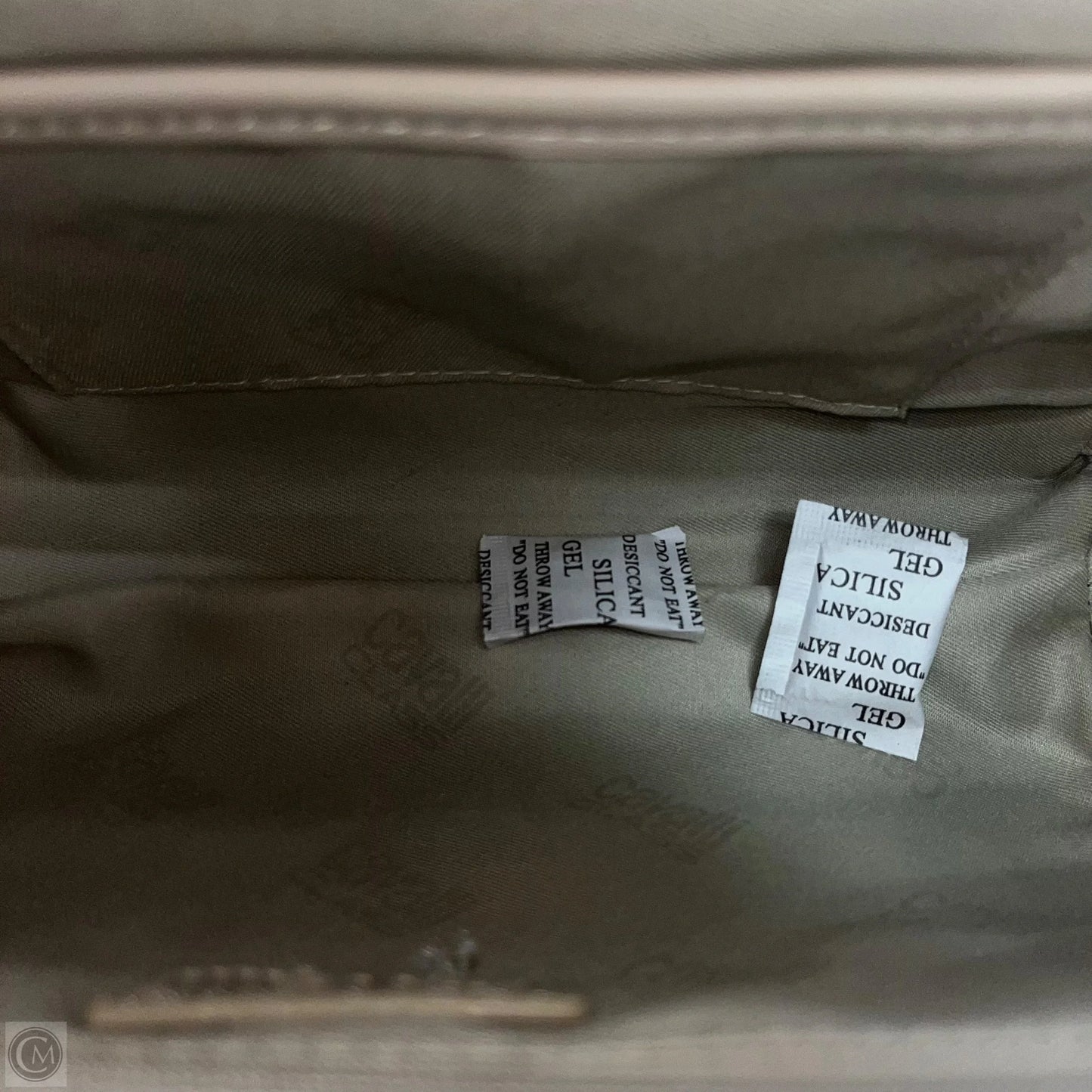 Handbag By Clothes Mentor, Size: Medium