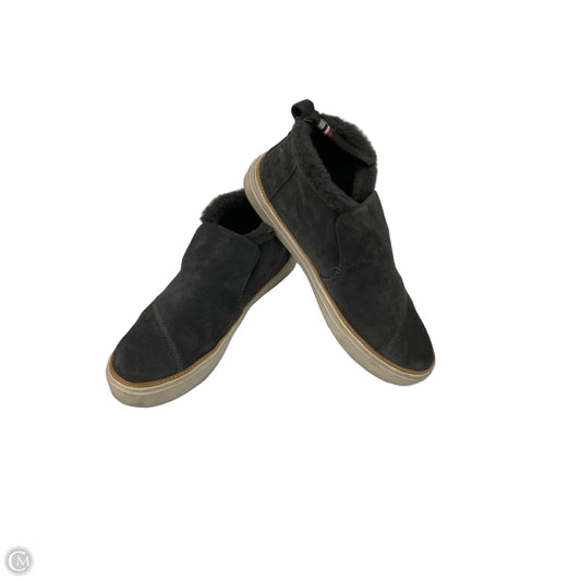 Boots Ankle Flats By Toms In Grey, Size: 9