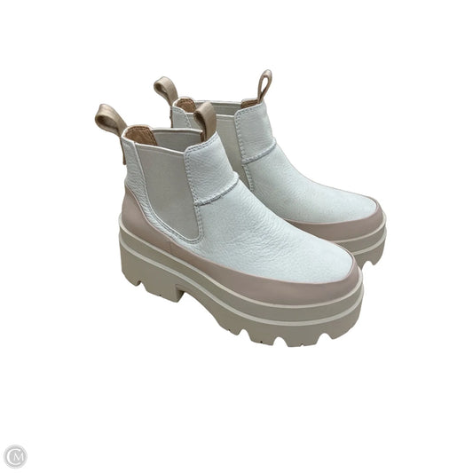 Boots Designer By Ugg In Cream, Size: 6.5