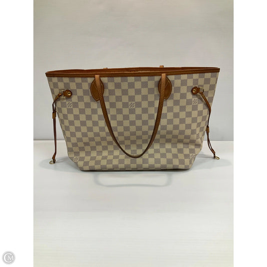 Handbag Designer By Louis Vuitton, Size: Medium