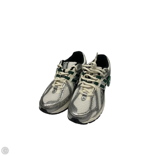 Shoes Athletic By New Balance In Green & White, Size: 7