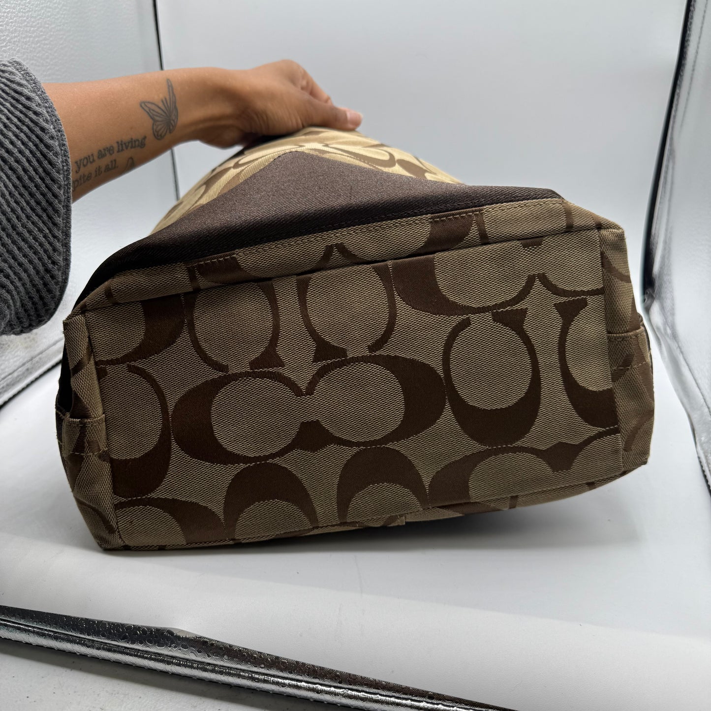 HANDBAG DESIGNER by COACH In BROWN, Size: LARGE