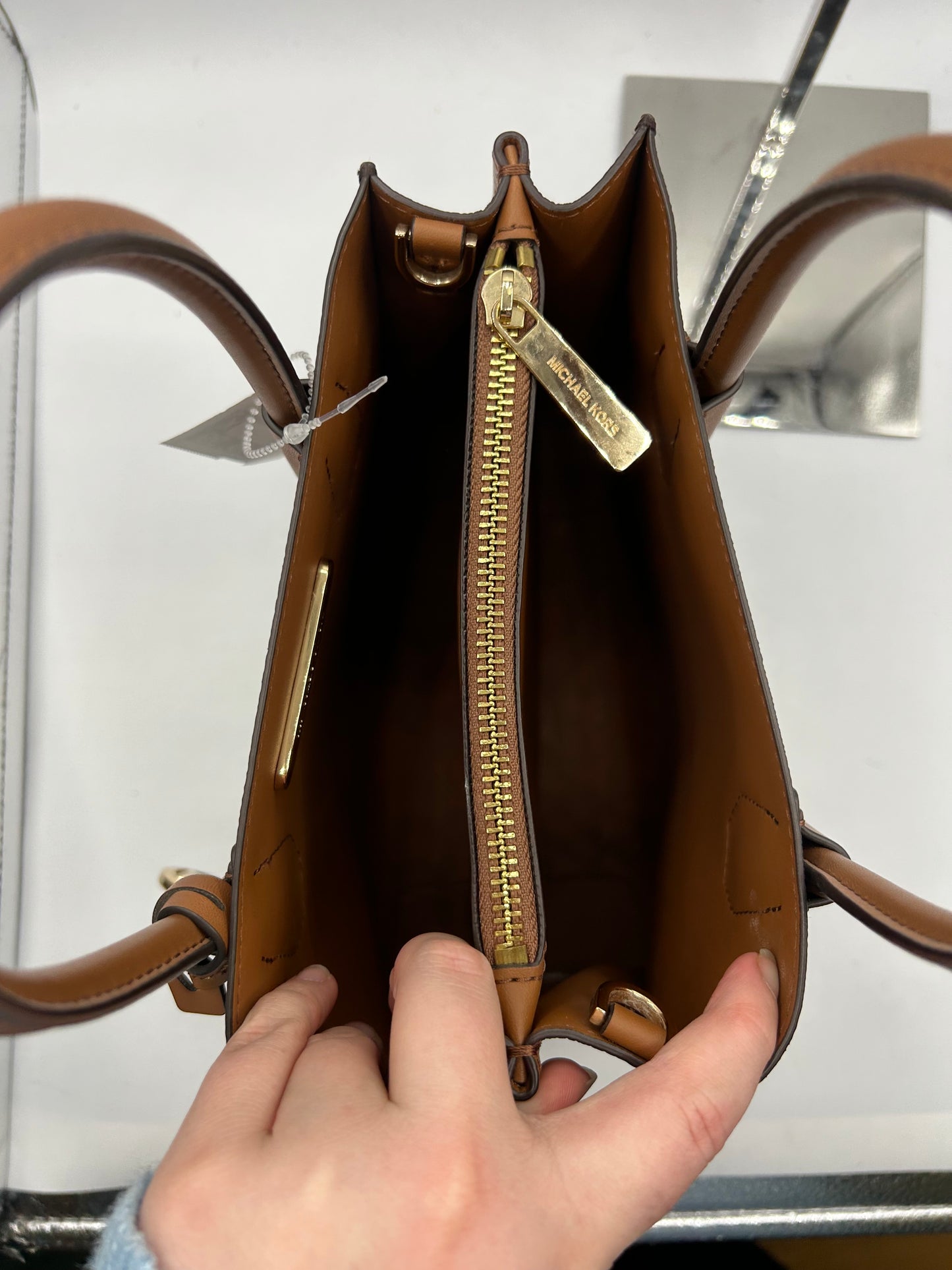 HANDBAG DESIGNER by MICHAEL KORS In BROWN, Size: SMALL