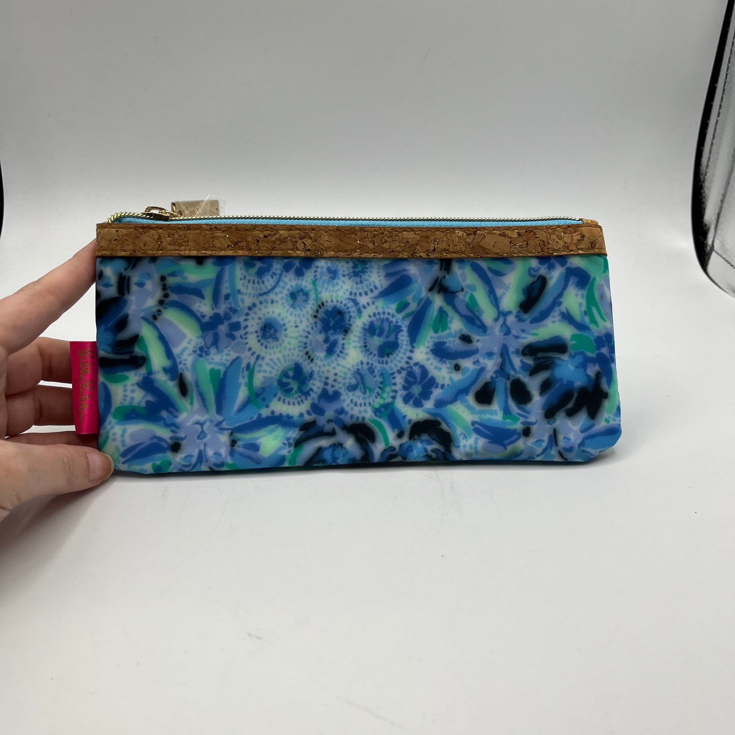 WALLET DESIGNER by LILLY PULITZER In BLUE, Size: MEDIUM