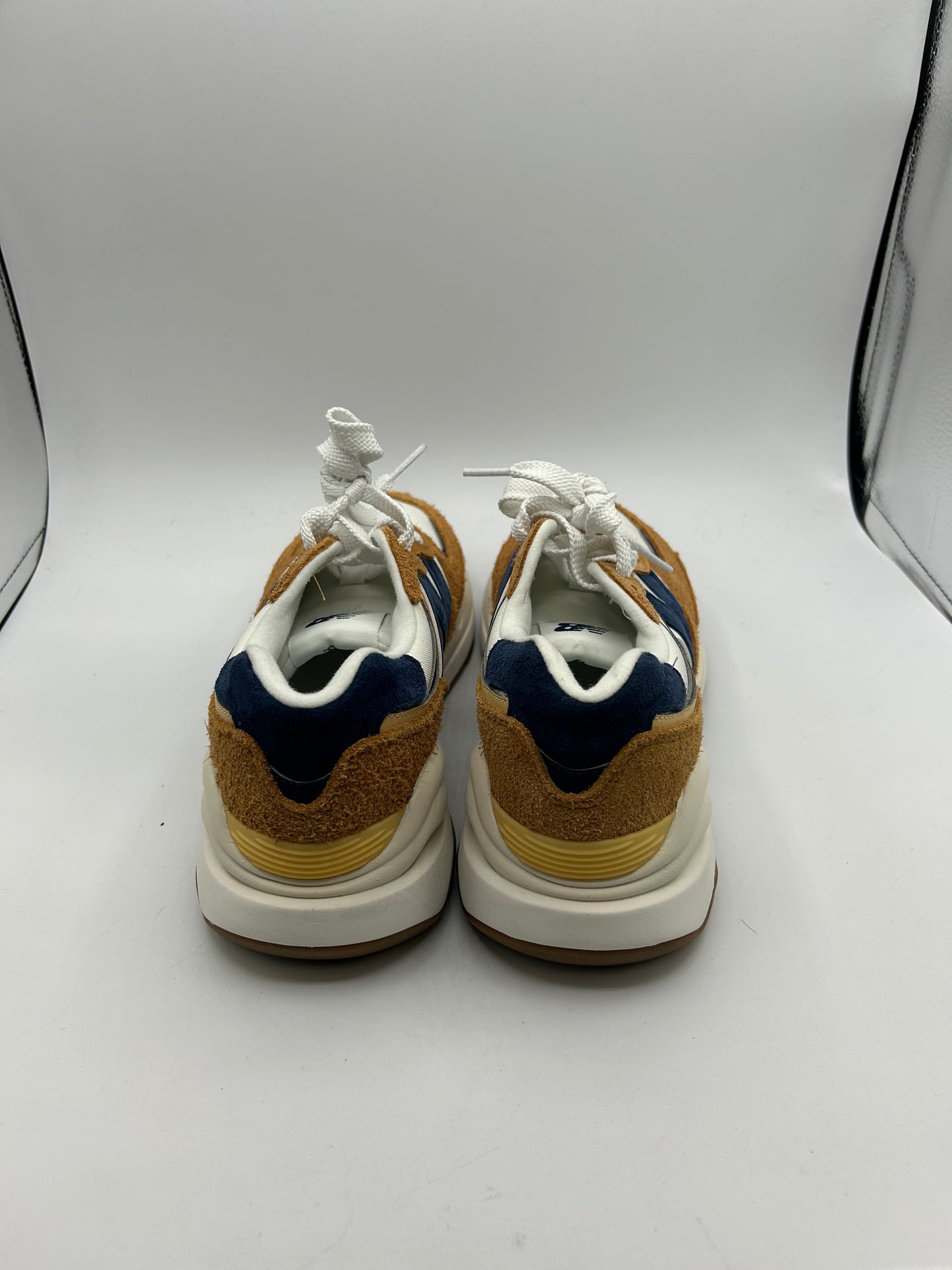 SHOES ATHLETIC by NEW BALANCE In BLUE & BROWN, Size: 8.5