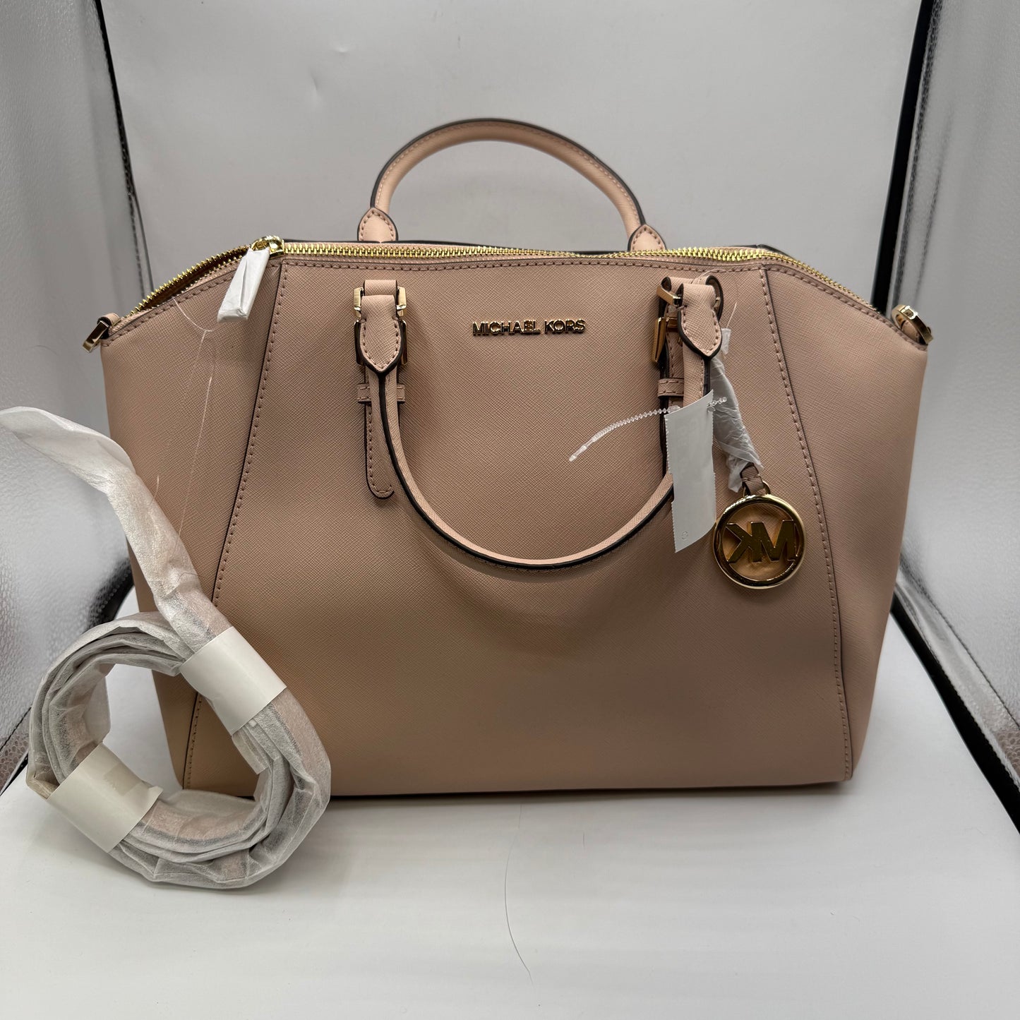 HANDBAG DESIGNER by MICHAEL KORS In PINK, Size: LARGE