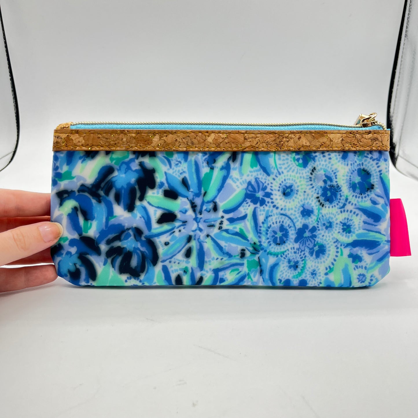 WALLET DESIGNER by LILLY PULITZER In BLUE, Size: MEDIUM