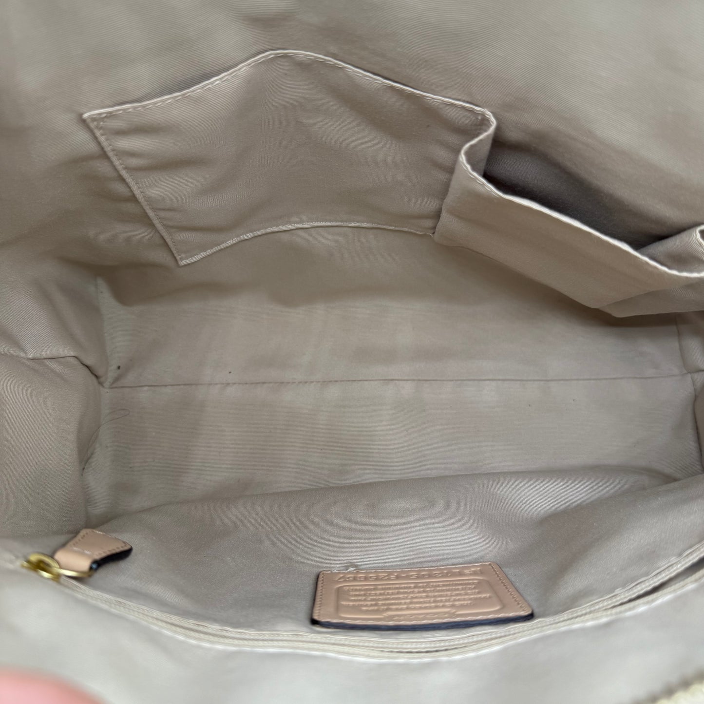 HANDBAG DESIGNER by COACH In TAN, Size: LARGE