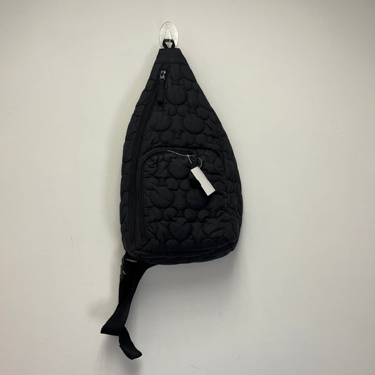 CROSSBODY by VERA BRADLEY In BLACK, Size: LARGE