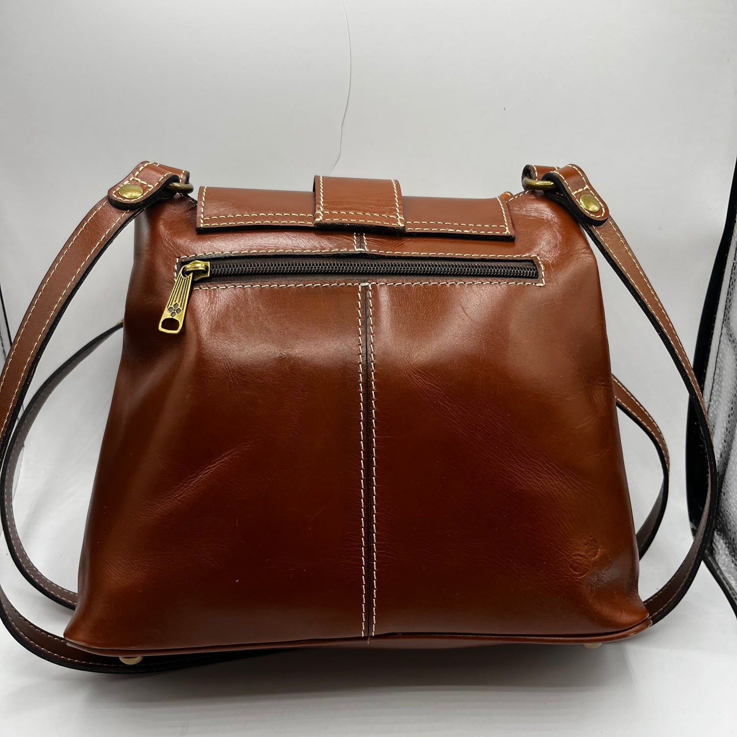 BACKPACK DESIGNER by PATRICIA NASH In BROWN, Size: MEDIUM