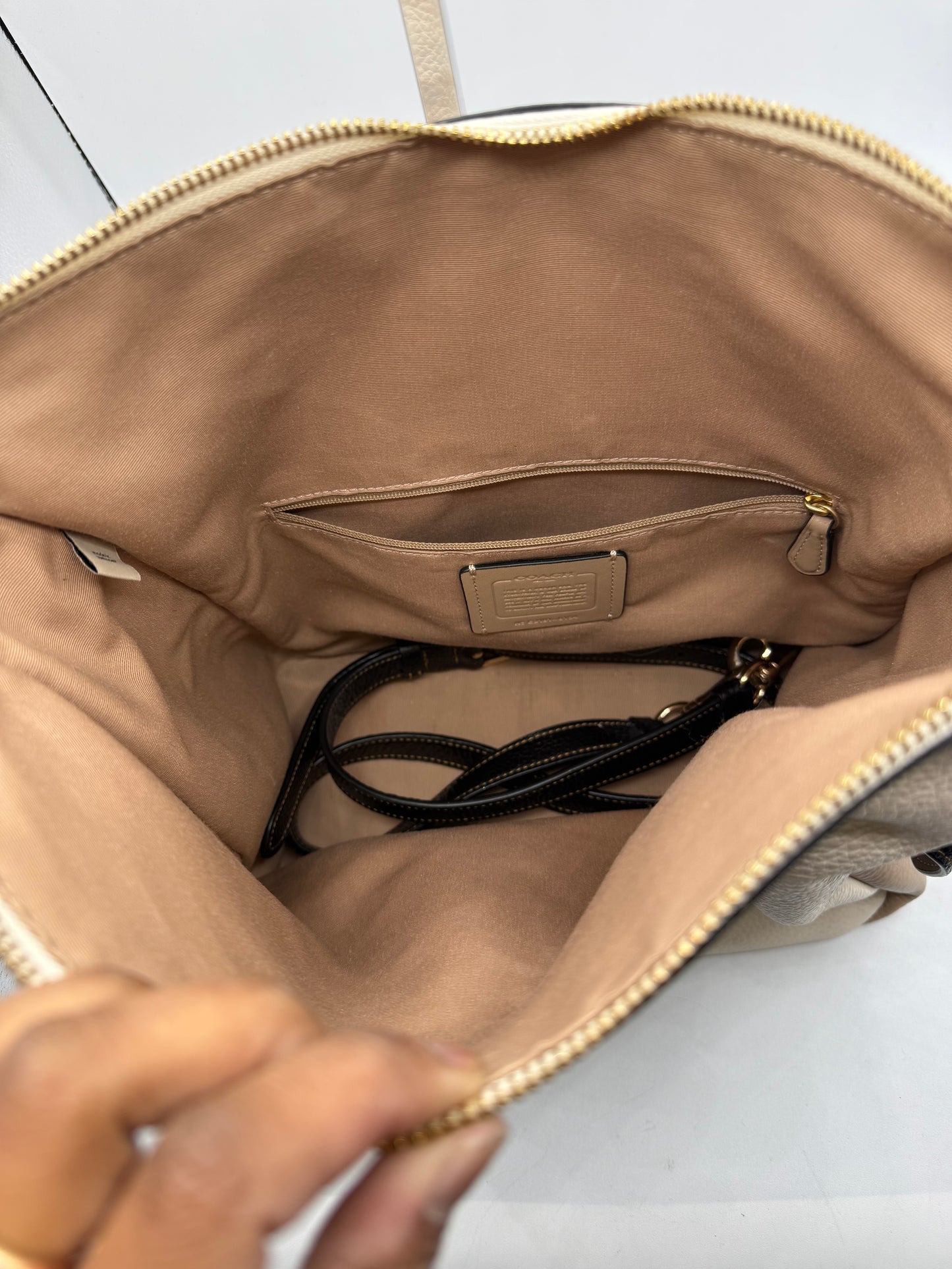 HANDBAG DESIGNER by COACH In CREAM, Size: LARGE