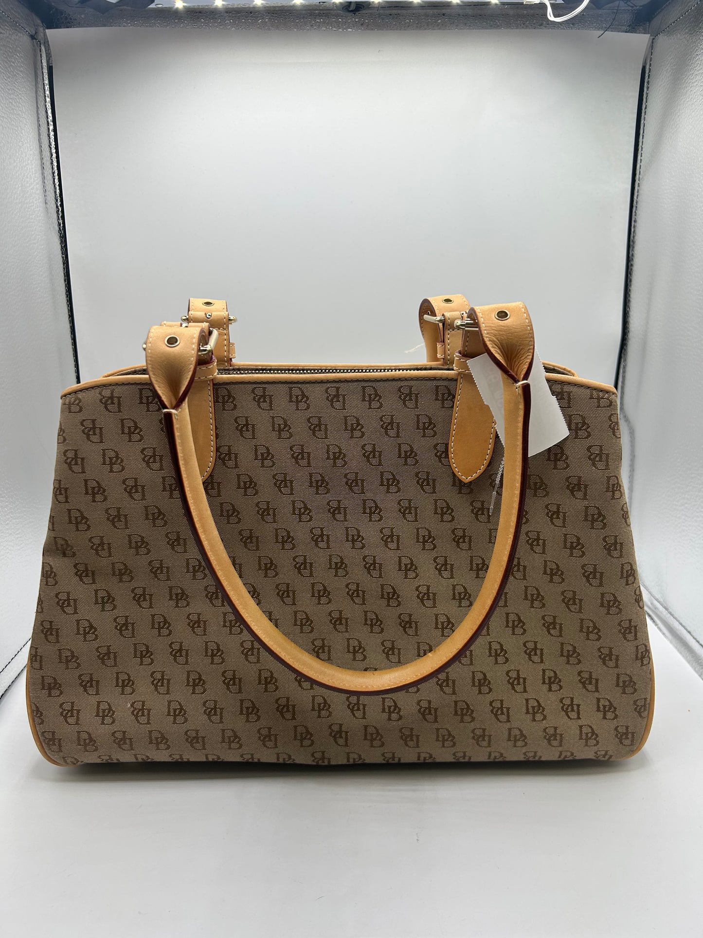 HANDBAG DESIGNER by DOONEY AND BOURKE In GREY & TAN, Size: LARGE