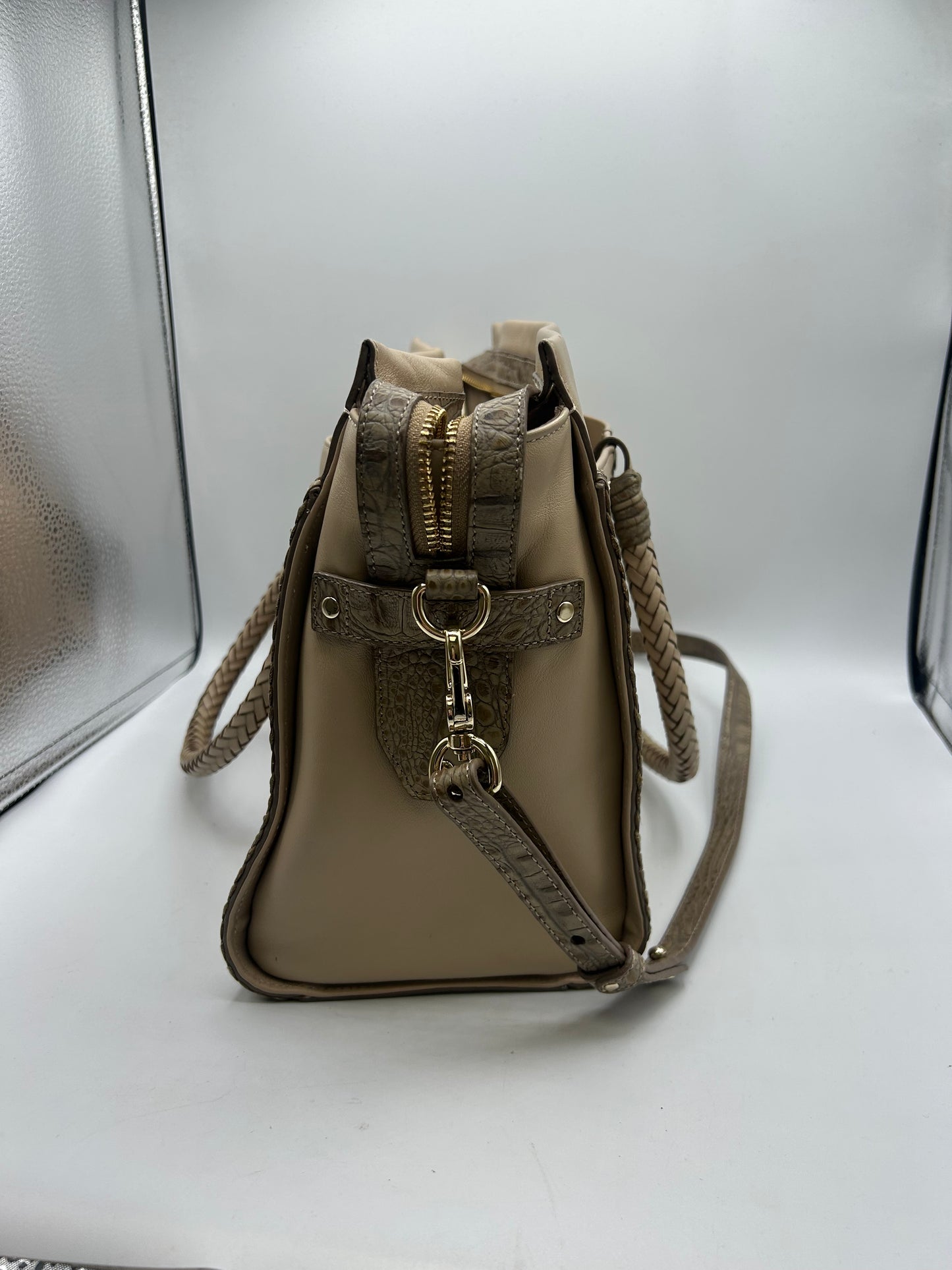 HANDBAG DESIGNER by BRAHMIN In BEIGE, Size: LARGE